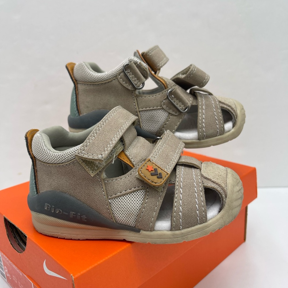 Kids Tan and Gray Sandals - Picture 8 of 16